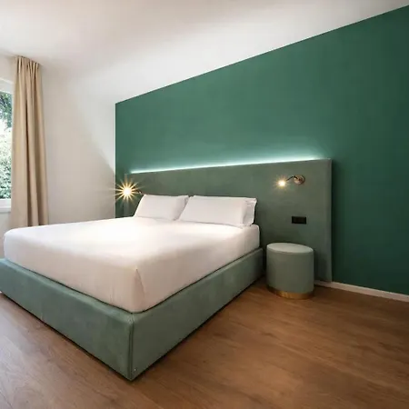 Lejlighedshotel Hotiday San Domenico 3*