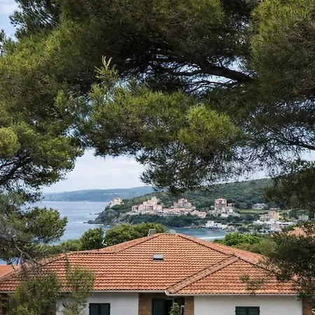 Hotiday San Domenico 3* Castiglioncello